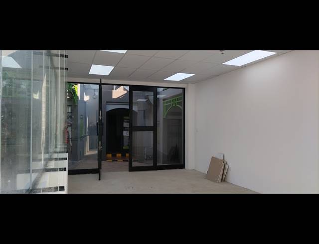 35M² BUSINESS CENTRE TO LET IN NELSPRUIT CENTRAL